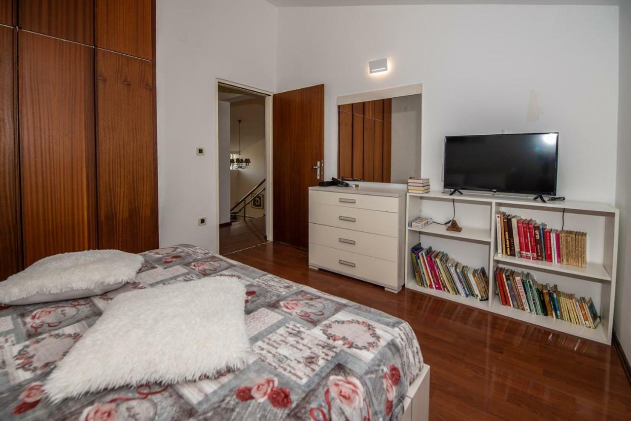 Cave Romane Apartment With Private Pool And Sea View Vinkuran Eksteriør billede