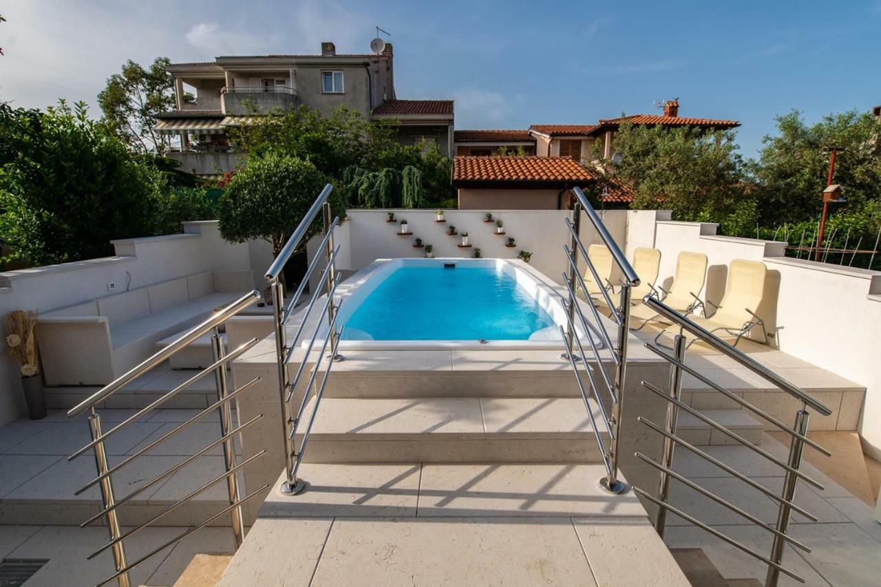 Cave Romane Apartment With Private Pool And Sea View Vinkuran Eksteriør billede